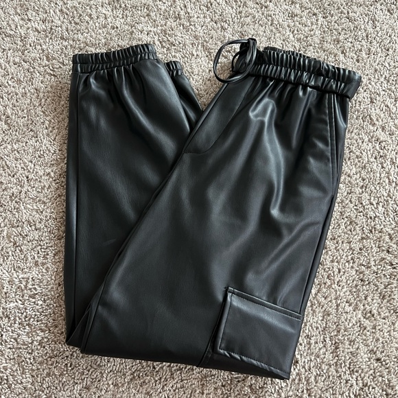 Zara Faux Leather Cargo Trousers ❤️ - Size XS - Picture 2 of 5